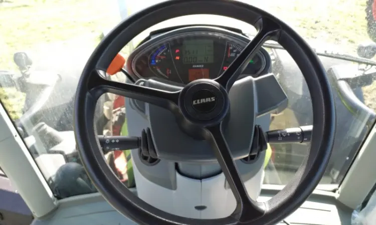 Трактор CLAAS Axion 950 Cmatic - фото № 1