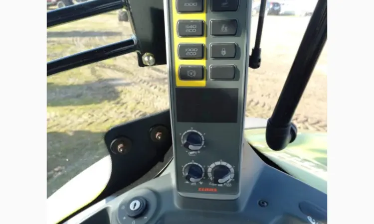 Трактор CLAAS Axion 950 Cmatic - фото № 12