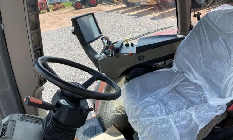 Трактор Case IH MAGNUM 370 CVX - фото № 5