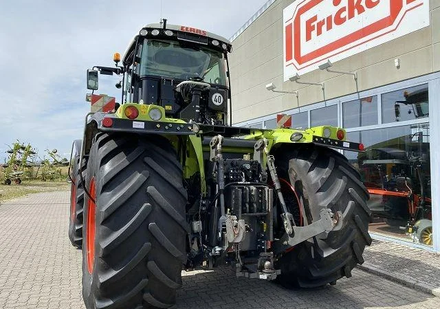 Трактор Claas Xerion 4000 TraкVC *GPS S10 RTK - фото № 5