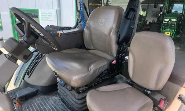 Трактор John Deere 8345R - фото № 5