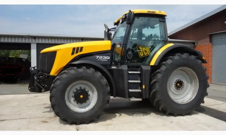 Трактор JCB Fastrac 7230 P-TRONIC - фото № 3