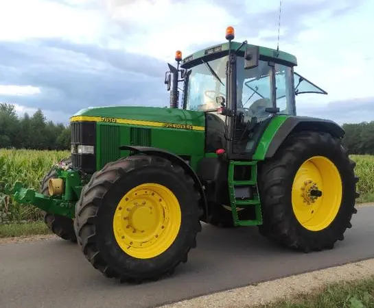 Трактор John Deere 7810 - фото № 1