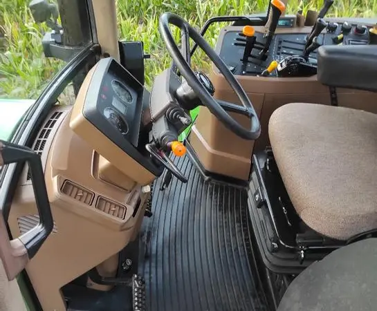 Трактор John Deere 7810 - фото № 11