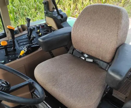 Трактор John Deere 7810 - фото № 14