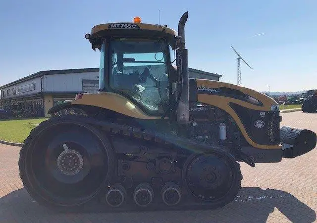 Трактор Challenger MT765C - фото № 2