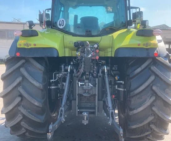 Трактор Claas Arion 660 Cmatic - фото № 3