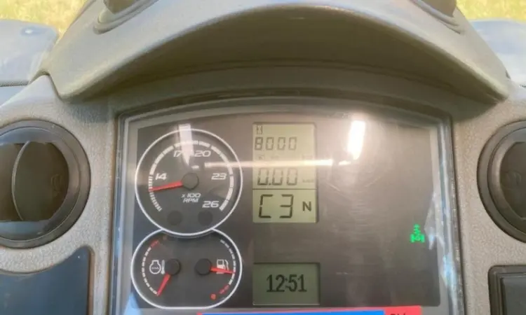 Трактор Claas Arion 640 - фото № 4