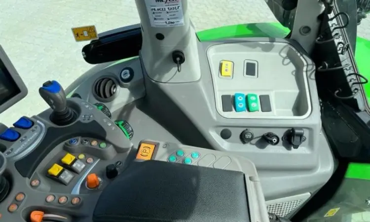 Трактор Deutz-Fahr Agrotron 7250 - фото № 5
