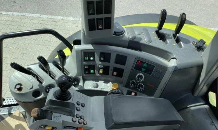 Трактор Claas ARION 530 CIS - фото № 7