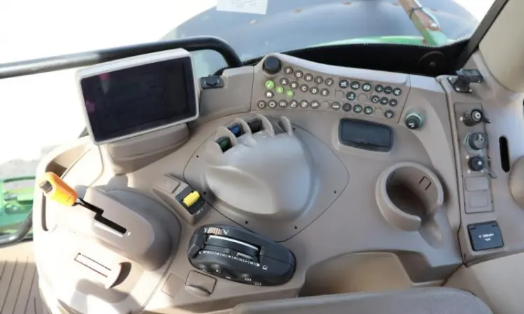 Трактор John Deere 6170R - фото № 6