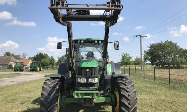 Трактор John Deere 6920 - фото № 3