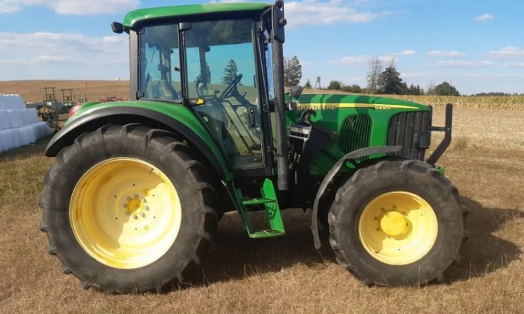 Трактор John Deere 6220 SE - фото № 4
