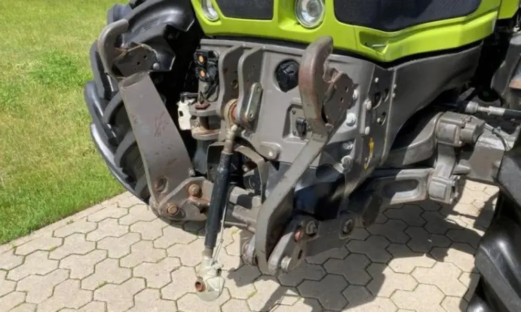 Трактор Claas Axion 850 Cmatic - фото № 3