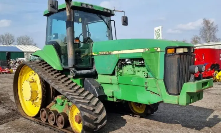 Трактор John Deere 8400T - фото № 4