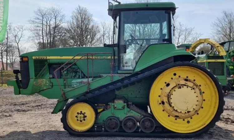 Трактор John Deere 8400T - фото № 7