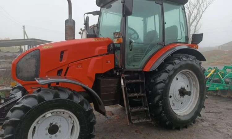 Трактор МТЗ 1523 - фото № 1