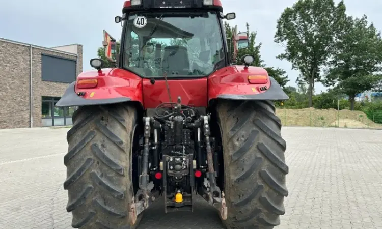 Трактор колісний Case IH MAGNUM 340 - фото № 3