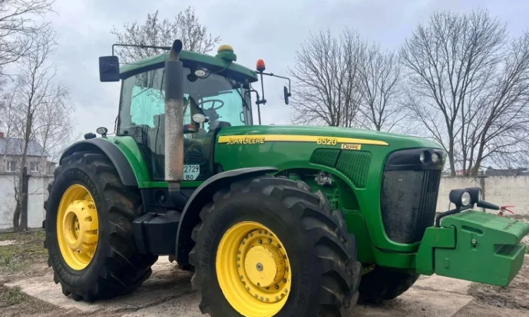 Трактор колісний John Deere 8520 - фото № 4