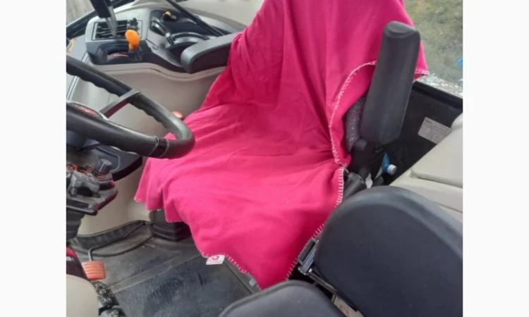 Колісний трактор Massey Ferguson 6713 - фото № 5