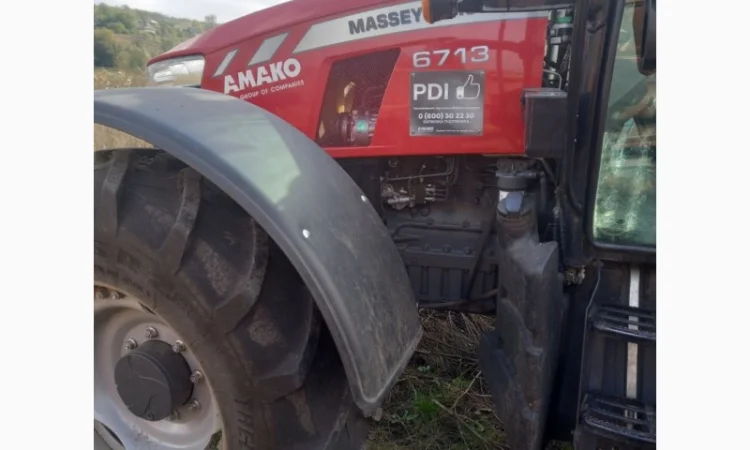 Колісний трактор Massey Ferguson 6713 - фото № 7