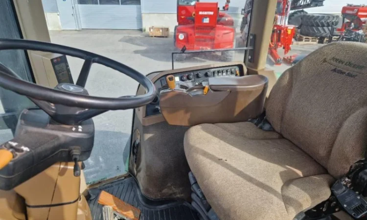 Трактор John Deere 8430 (2007) - фото № 13