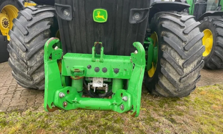 Трактор John Deere 8335R (2011) - PowerShift - фото № 18