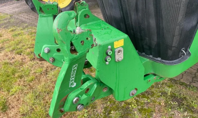 Трактор John Deere 8335R (2011) - PowerShift - фото № 16