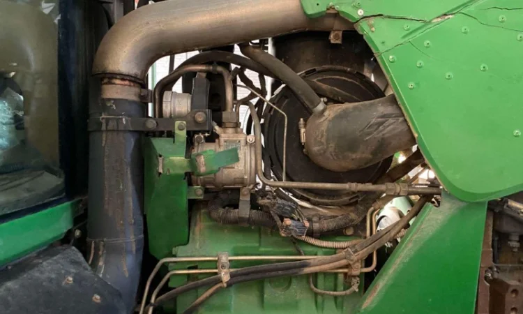 Трактор John Deere 8430 (2009) - фото № 10