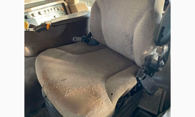 Трактор John Deere 8430 (2009) - фото № 7