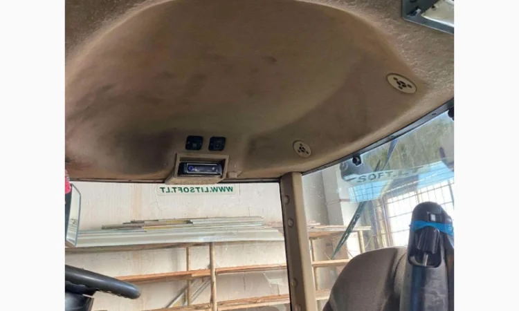 Трактор John Deere 8430 (2009) - фото № 6