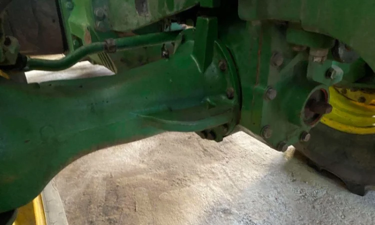 Трактор John Deere 8430 (2009) - фото № 14