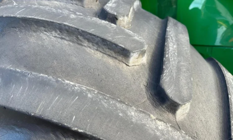 Трактор John Deere 7310R (2016) - фото № 12