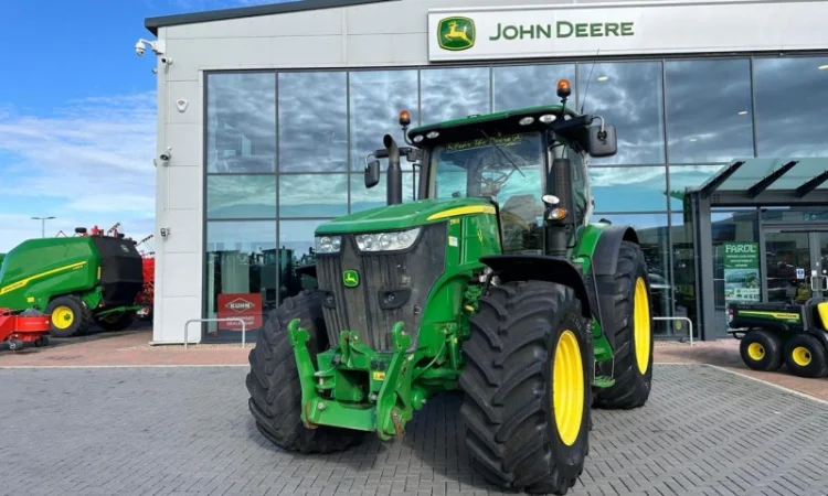 Трактор John Deere 7310R (2016) - фото № 2