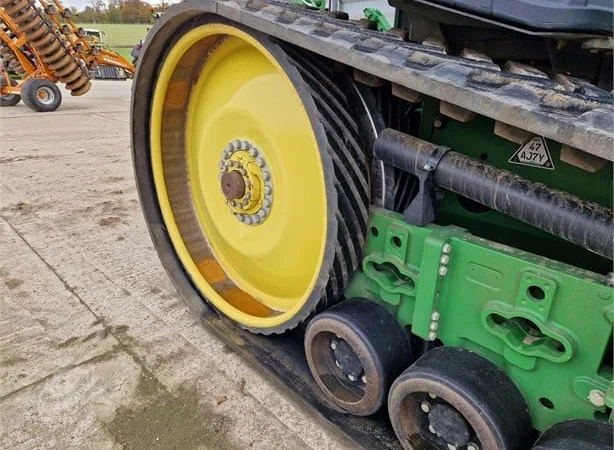 Трактор John Deere 8370RT (2016) - фото № 7