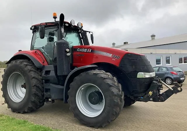 Трактор Case IH MAGNUM 340 (2017) - фото № 1