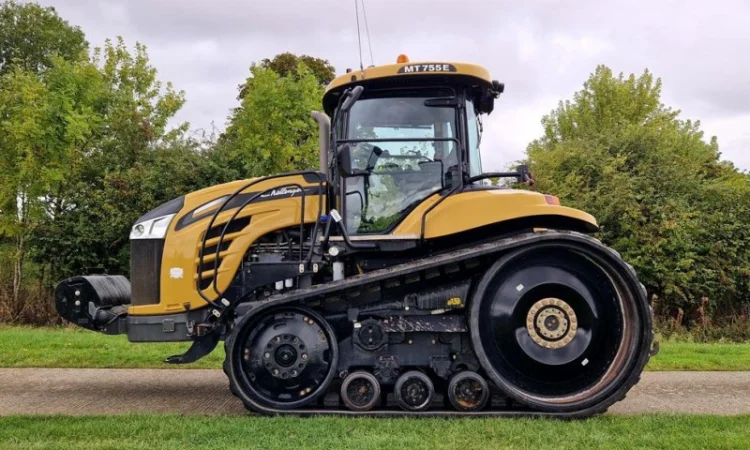 Трактор гусеничний Challenger MT 755 E - фото № 1