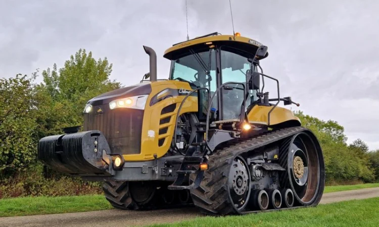 Трактор гусеничний Challenger MT 755 E - фото № 19