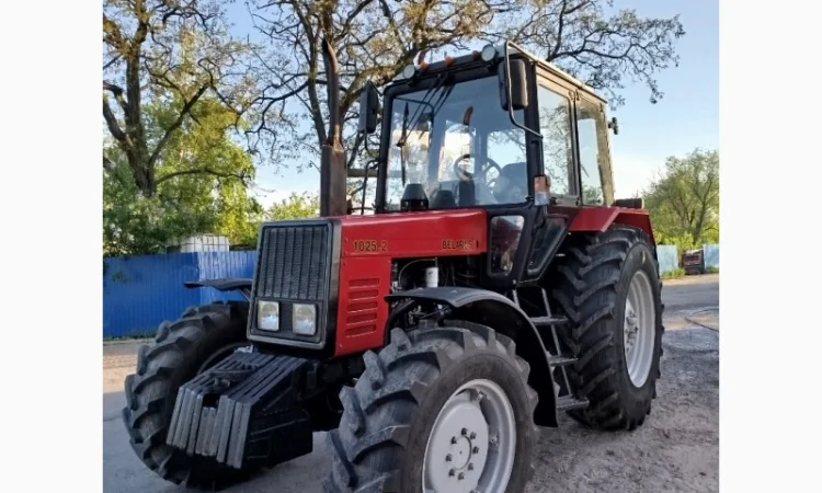 Трактор МТЗ 1025.2 Export - фото № 1