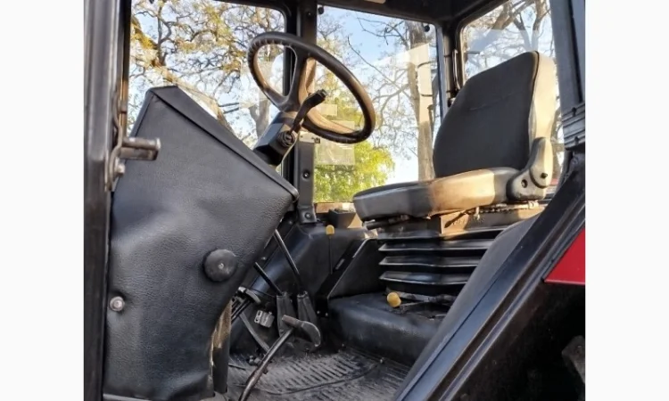 Трактор МТЗ 1025.2 Export - фото № 5