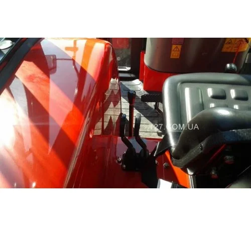 Трактор Lovol ТВ-454 (Фотон ТВ-454) с кабиной и реверсом - фото № 8