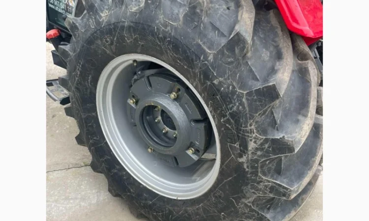 Трактор Mahindra 9500 - фото № 9