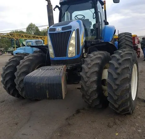 Бу трактор New Holland T8040 - фото № 7