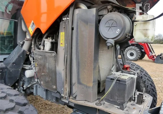 Продам трактор Kubota M6-111 - фото № 2