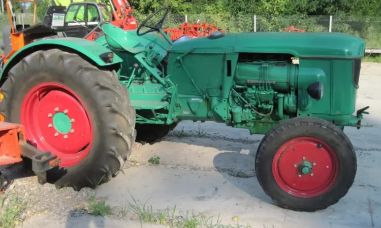 Трактор DEUTZ-FAHR D50 - фото № 1