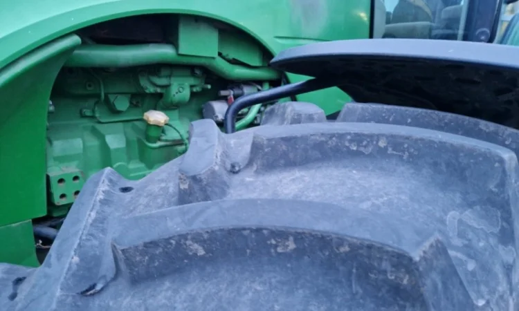 Трактор John Deere 8335R (2013) - PowerShift - фото № 8