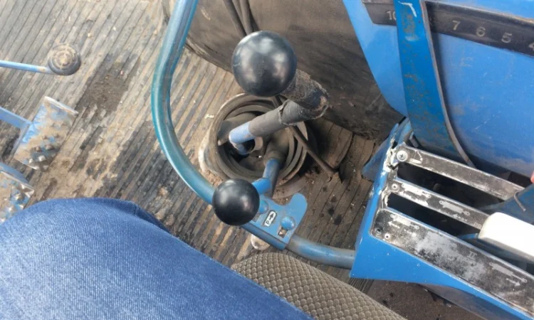 Трактор Форд - фото № 4