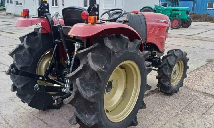 Трактор Yanmar EF393T (39 к.с.) - фото № 3