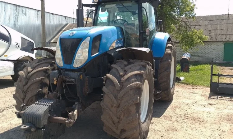 Трактор New Holland Т7060 - фото № 1