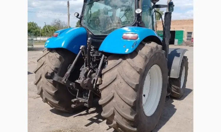 Трактор New Holland Т7060 - фото № 4